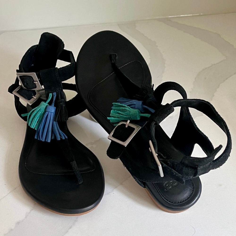 UGG Woman's Lecia Black Leather and Suede Ankle Wrap Sandal Size 9 NWOT